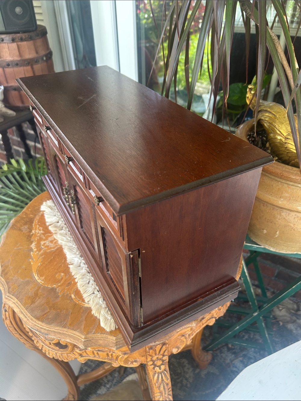 Vintage Wooden Jewelry Box - Picture 4 of 16